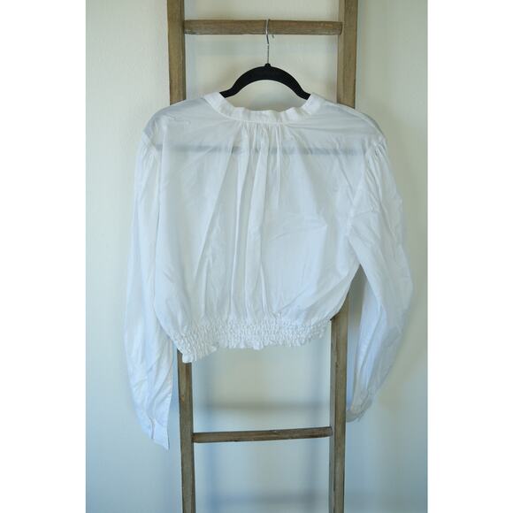 Guess Cropped Long Sleeve Flowy SemiSheer White Blouse Size XL Pirate Smock - Picture 5 of 5